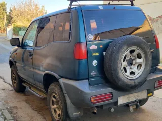 Nissan Terrano II 1995