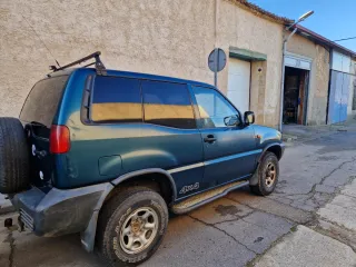 Nissan Terrano II 1995