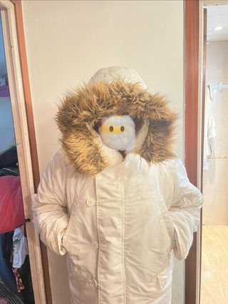 Chaqueta Alpha Industries Blanca unisex como nueva