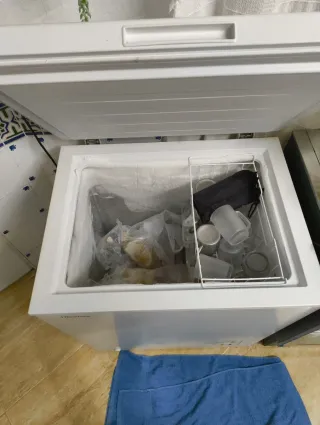 Arcón Frigorífico y Congelador Hisense