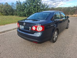 Volkswagen Jetta 1.9TDi 105cv DSG