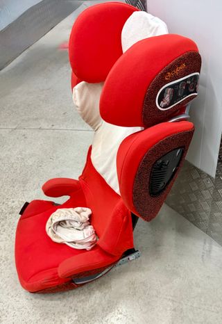 Cybex Solution Z-Fix Silla Coche Roja