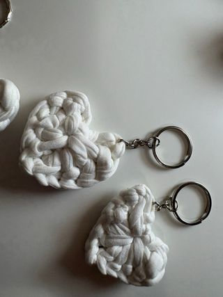 Portachiavi realizzati all’uncinetto