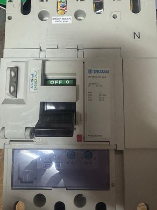 Interruptor Automático Terasaki 250A