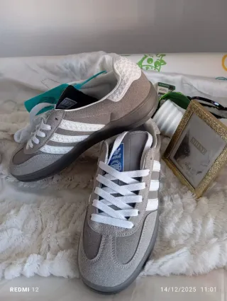 Adidas Gazelle Sneakers Grigie Bianche