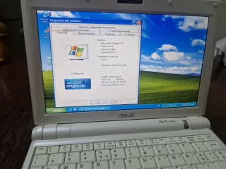 Asus Eee PC 900 - Notebook Bianco