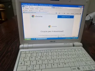 Asus Eee PC 900 - Notebook Bianco