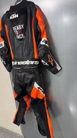 Mono 2 piezas hecho a medida