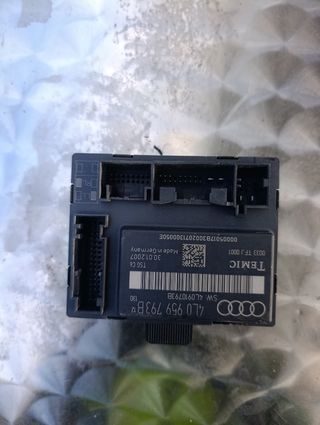 Elevalunas y molduras izquierdas Audi Q7