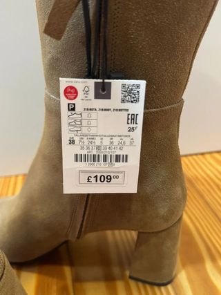 Botas de tacón de serraje