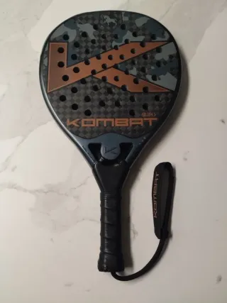 Pala de pádel Kombat Troya Ulises