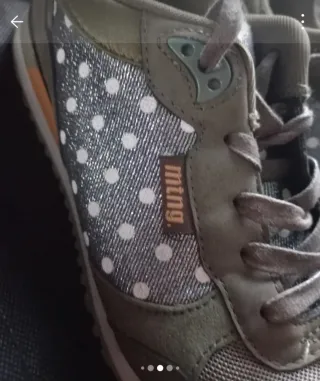 Zapatillas Mustang mujer cordones verde lunares