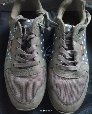 Zapatillas Mustang mujer cordones verde lunares