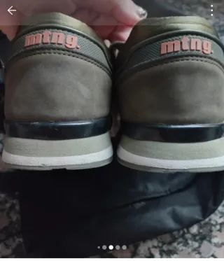 Zapatillas Mustang mujer cordones verde lunares