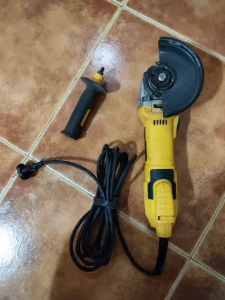 Radial DeWALT D28133-QS 1100W 125mm