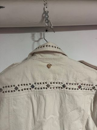 Giubbotto TWINSET beige con borchie