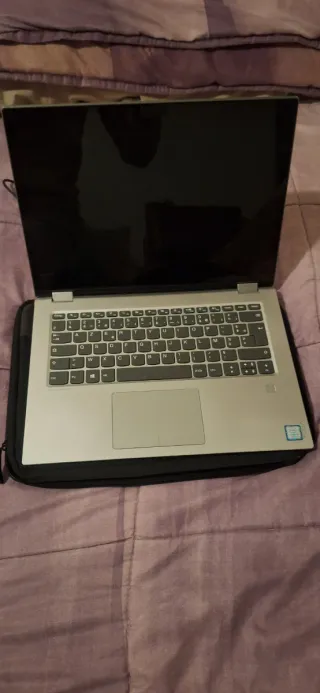 Lenovo Yoga Portátil Táctil