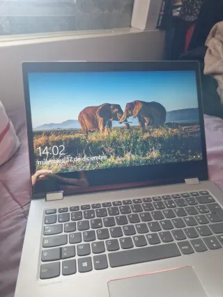 Lenovo Yoga Portátil Táctil