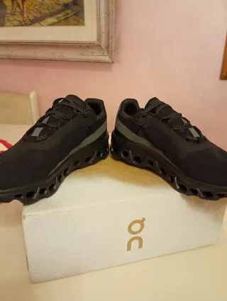 ON Running Cloumonster Scarpe Nuove Scatola