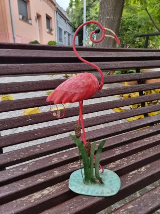 Figura Flamenco Metal Roja