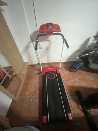 Cinta de Correr 1000W Cecotec