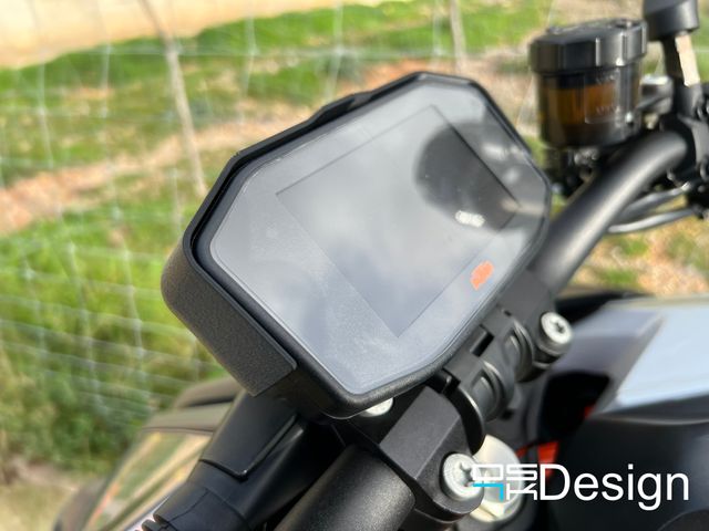 Cubre marcador KTM 1290 Super Duke