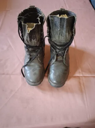 Accesorios y ropa militar