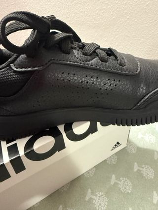 Scarpe Adidas Bambino/a N. 31 e mezzo