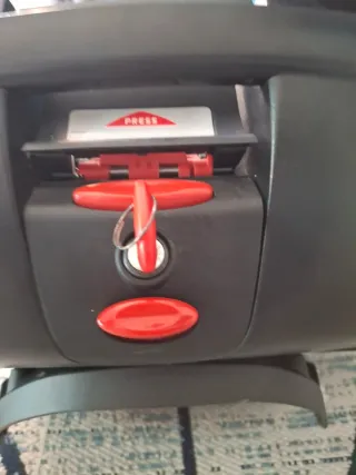 Baúl Yamaha 47L + Base Shad