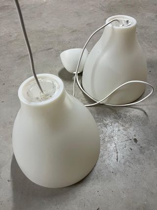 Lámpara de araña de metal y tela