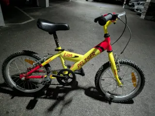 Bicicleta infantil Lion 16 pulgadas, marca Peliser
