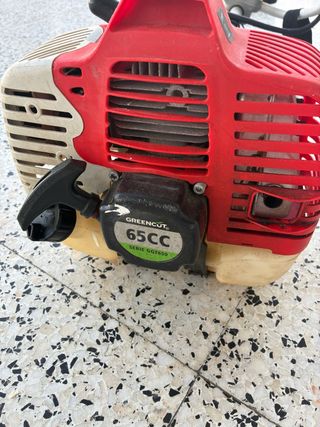 Desbrozadora Greencut 65CC Serie GGT650
