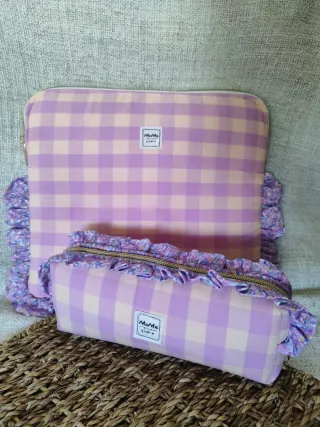 Funda ordenador/tablet y estuche.