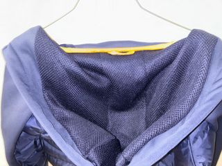 Piumino blu con cappuccio 12 anni