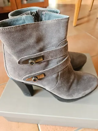 Stivaletti tacco alto grigi