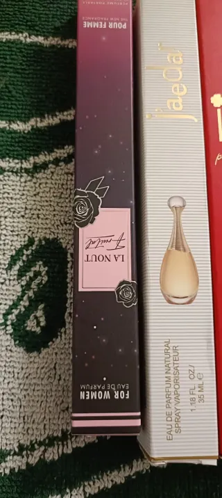 Profumi Montage, Reyes Queens, Canale, Oppidum