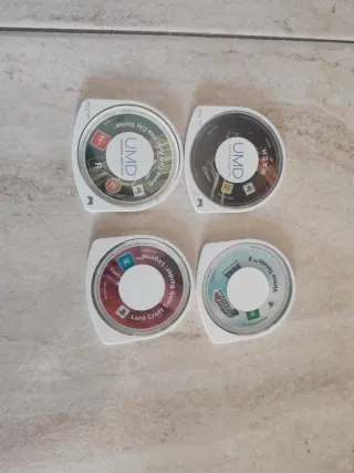 Lote 11 Videojuegos PSP y PS Vita