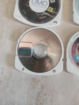 Lote 11 Videojuegos PSP y PS Vita