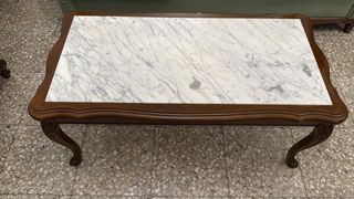 Juego mesas madera y mármol