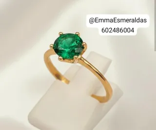 Anillo oro18k con esmeralda 100% colombiana.