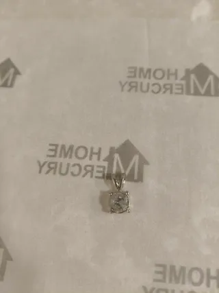 Colgante imitación diamante plateado antialérgico