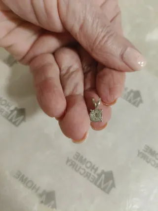 Colgante imitación diamante plateado antialérgico