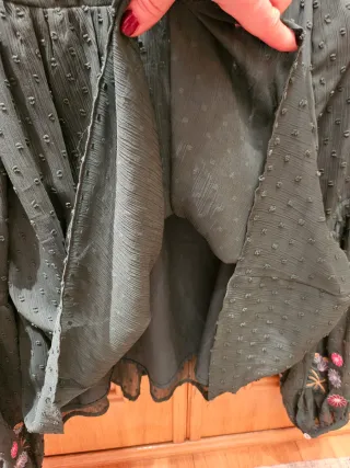 Blusa verde plumeti bordada Talla M