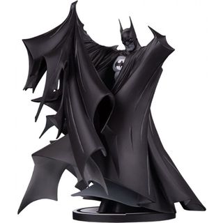 Estatua Batman Black & White Deluxe 24cm
