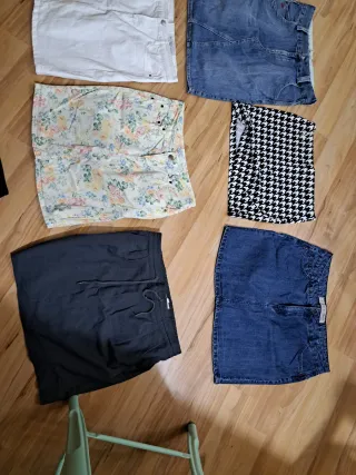 Lote 7 Minifaldas Talla 42-46 Tommy entre otras