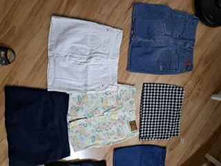 Lote 7 Minifaldas Talla 42-46 Tommy entre otras