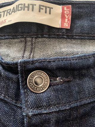 Pantalón vaquero recto Levis 505 Talla 31 US