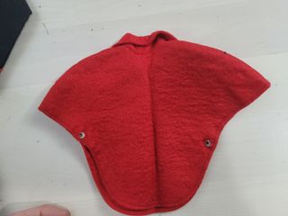 lesly conjunto alpes jersey gorro y poncho nancy