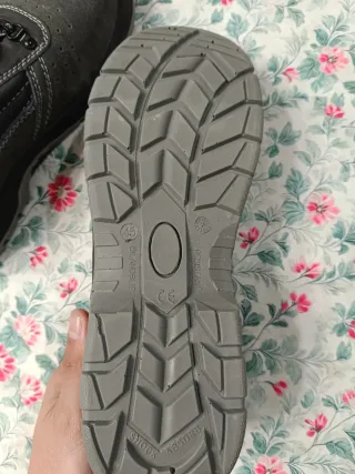 Botas seguridad Blackleather puntera acero T45