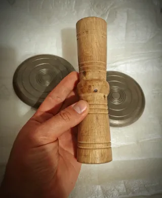 Juego tradicional completo de chito, tanga, tuta..